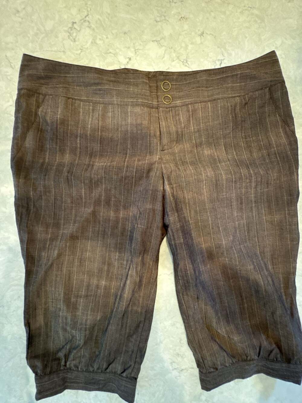 Torrid Brown Pinstripe Capri Pants, Size 16